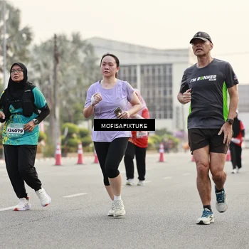 Runner Photo 5897892