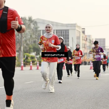 Runner Photo 5897909
