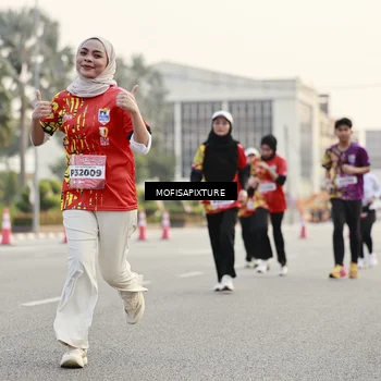Runner Photo 5897935