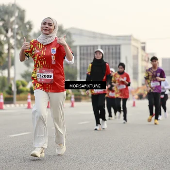 Runner Photo 5897937