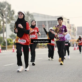Runner Photo 5897958