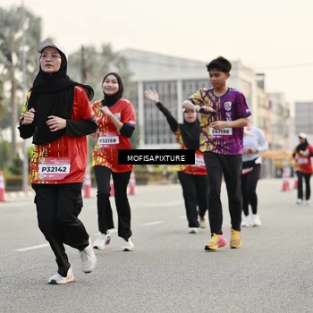Runner Photo 5897960