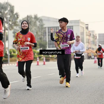 Runner Photo 5897987