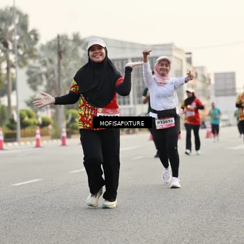 Runner Photo 5898003