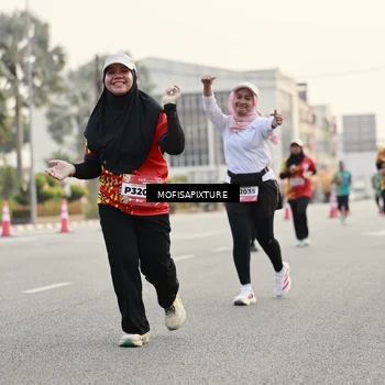 Runner Photo 5898010