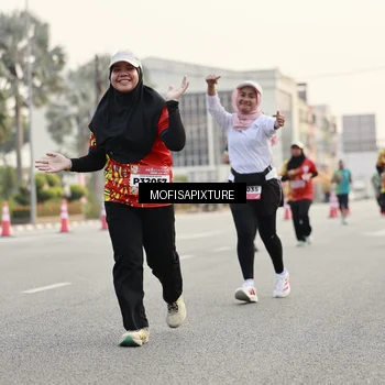 Runner Photo 5898016