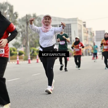 Runner Photo 5898023