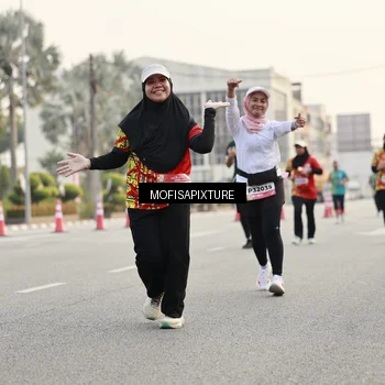 Runner Photo 5898025