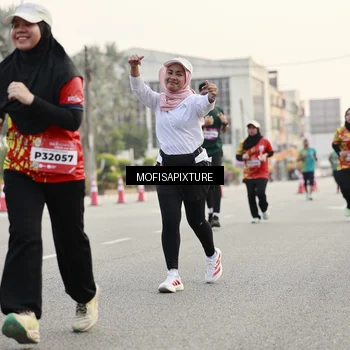 Runner Photo 5898030