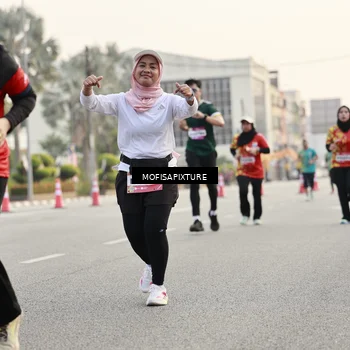 Runner Photo 5898035