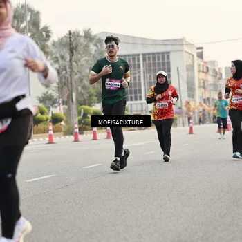 Runner Photo 5898045