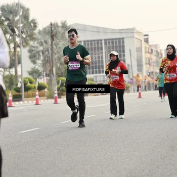 Runner Photo 5898047