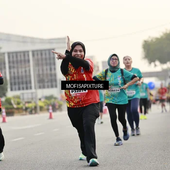 Runner Photo 5898077