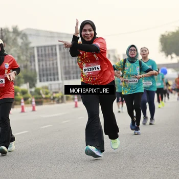 Runner Photo 5898080