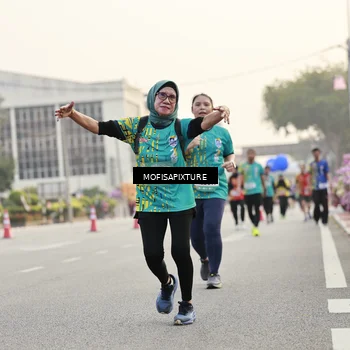 Runner Photo 5898087