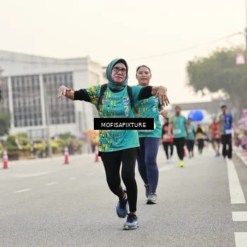 Runner Photo 5898088