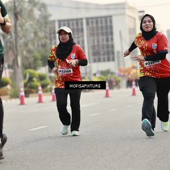Runner Photo 5898090