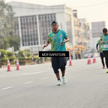 Runner Photo 5898134