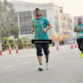 Runner Photo 5898155