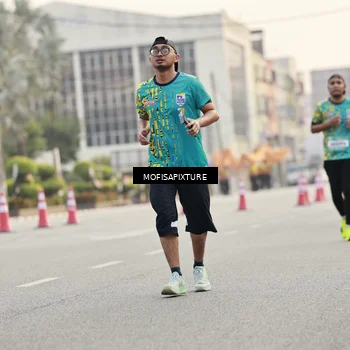 Runner Photo 5898159