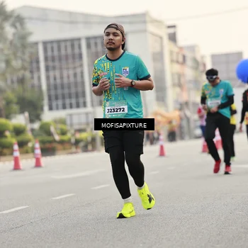 Runner Photo 5898172