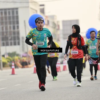 Runner Photo 5898195