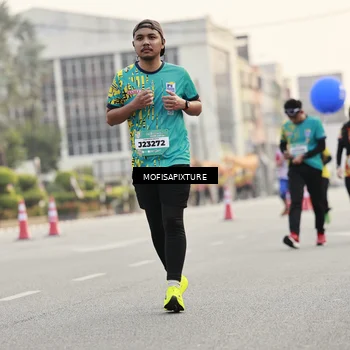 Runner Photo 5898215