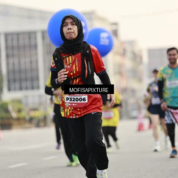 Runner Photo 5898250