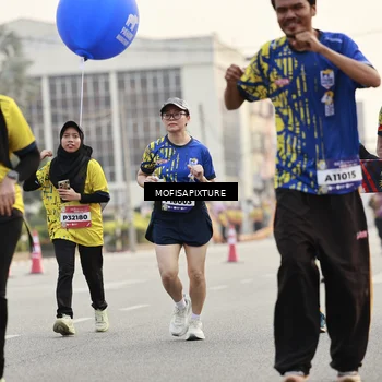 Runner Photo 5898270