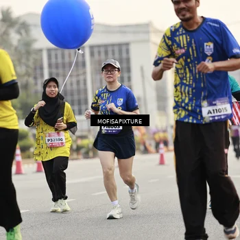 Runner Photo 5898275