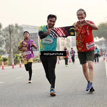 Runner Photo 5898334