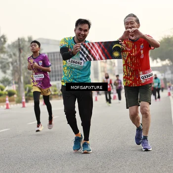 Runner Photo 5898341