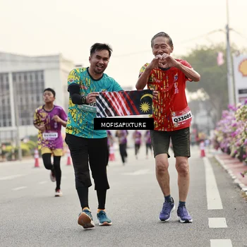 Runner Photo 5898352