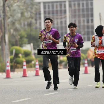 Runner Photo 5898357