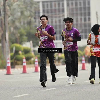 Runner Photo 5898378