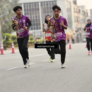 Runner Photo 5898379