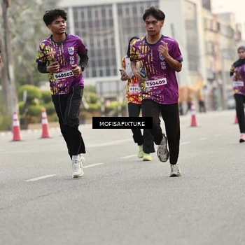 Runner Photo 5898381