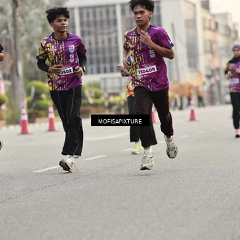 Runner Photo 5898394