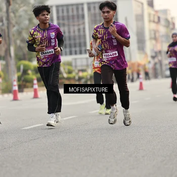 Runner Photo 5898413