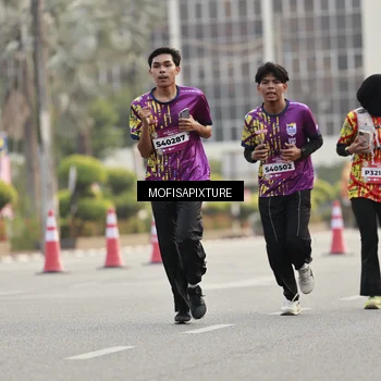 Runner Photo 5898414