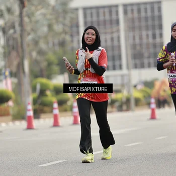 Runner Photo 5898423