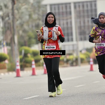 Runner Photo 5898436