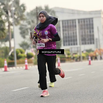 Runner Photo 5898456