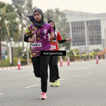 Runner Photo 5898476