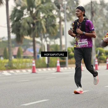 Runner Photo 5898517