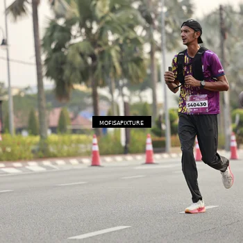 Runner Photo 5898519
