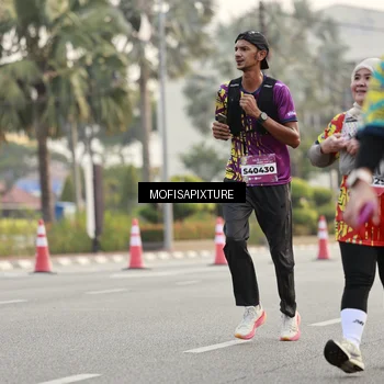Runner Photo 5898528
