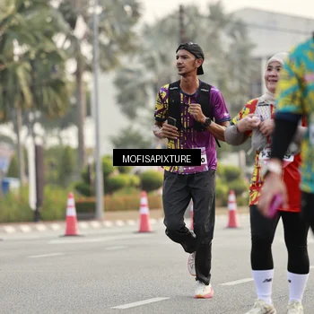 Runner Photo 5898533