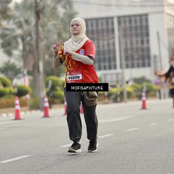 Runner Photo 5898615
