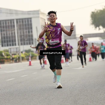 Runner Photo 5898620